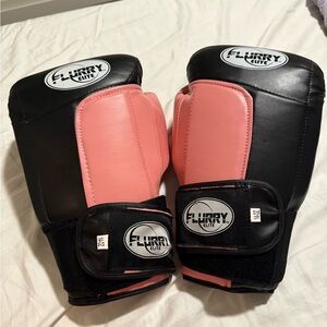 Flurry Elite Black and Pink Boxing Gloves 14oz